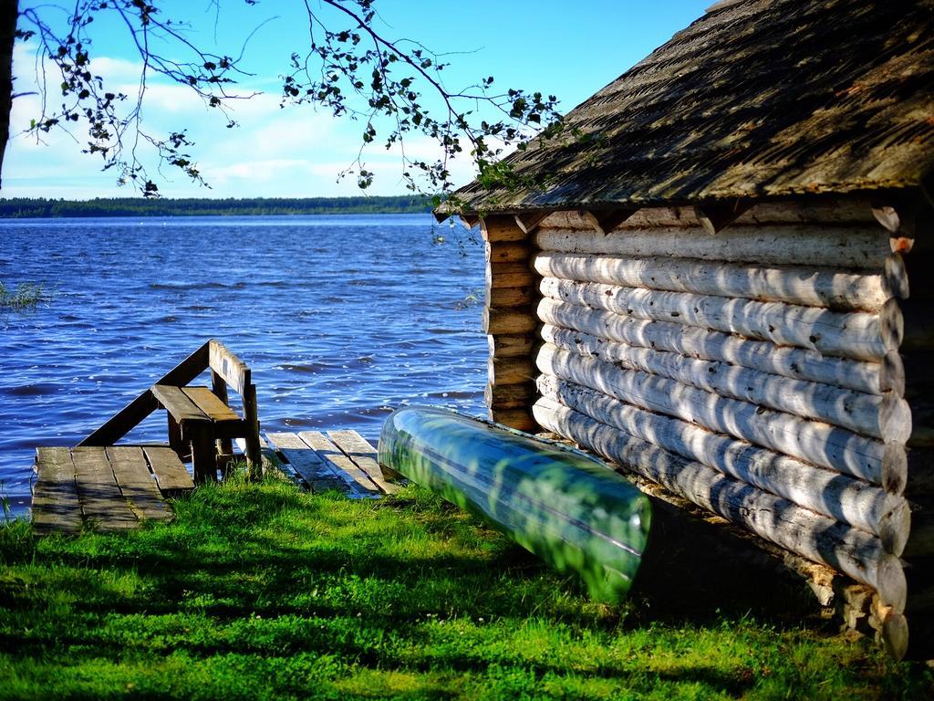 Affittacamere Hiie Talu Kahala Esterno foto